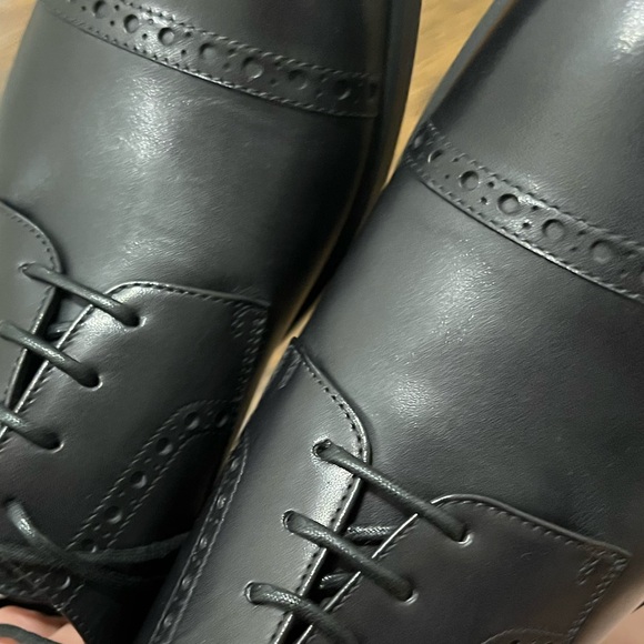 Men’s Zegna black leather dress shoe - Picture 6 of 11